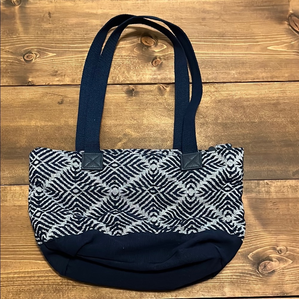 Thirty-One Blue and White Tote Bag with Geometric Design
